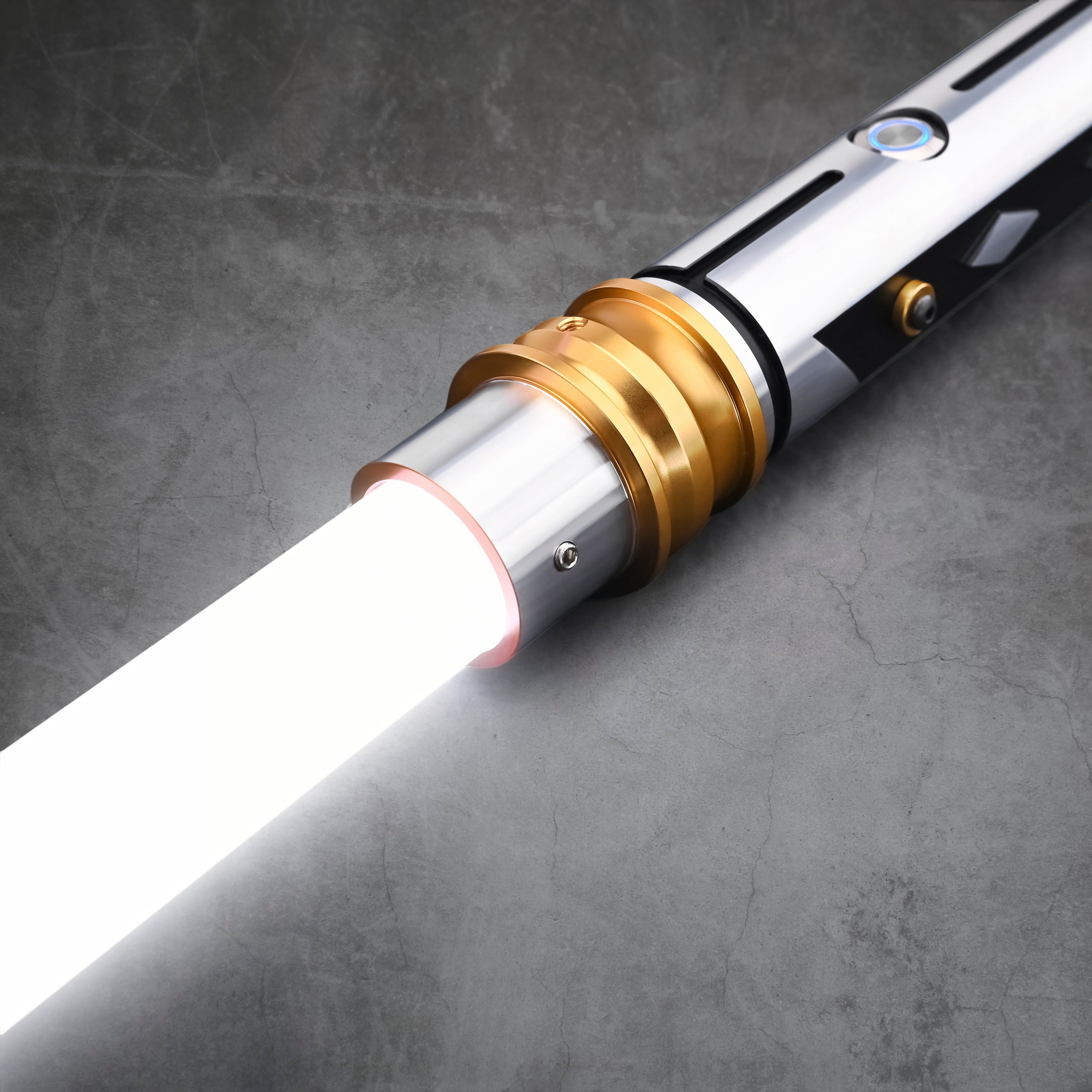 Ahsoka Tano SE Lightsaber