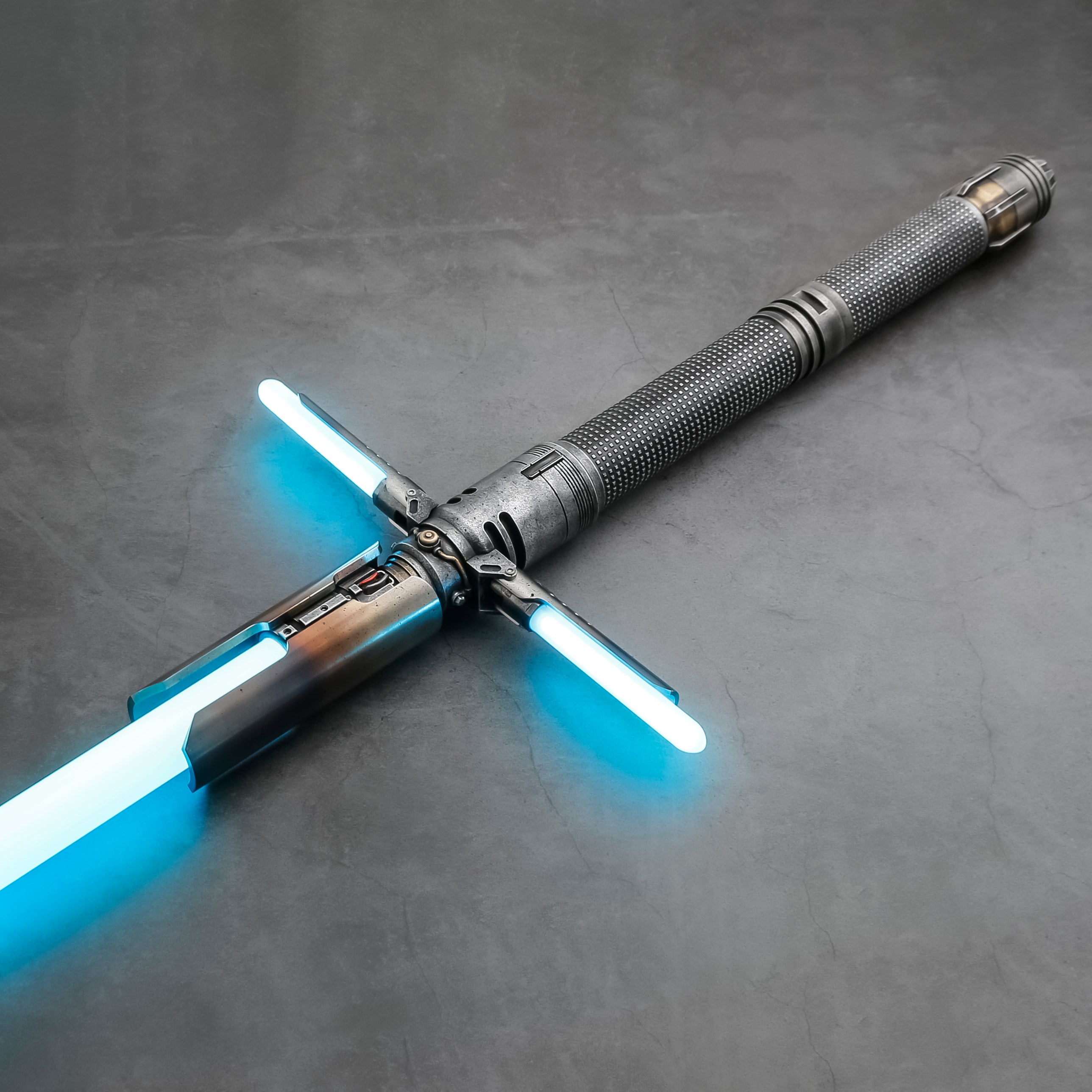 Cal kestis Crossguard Lightsaber blue