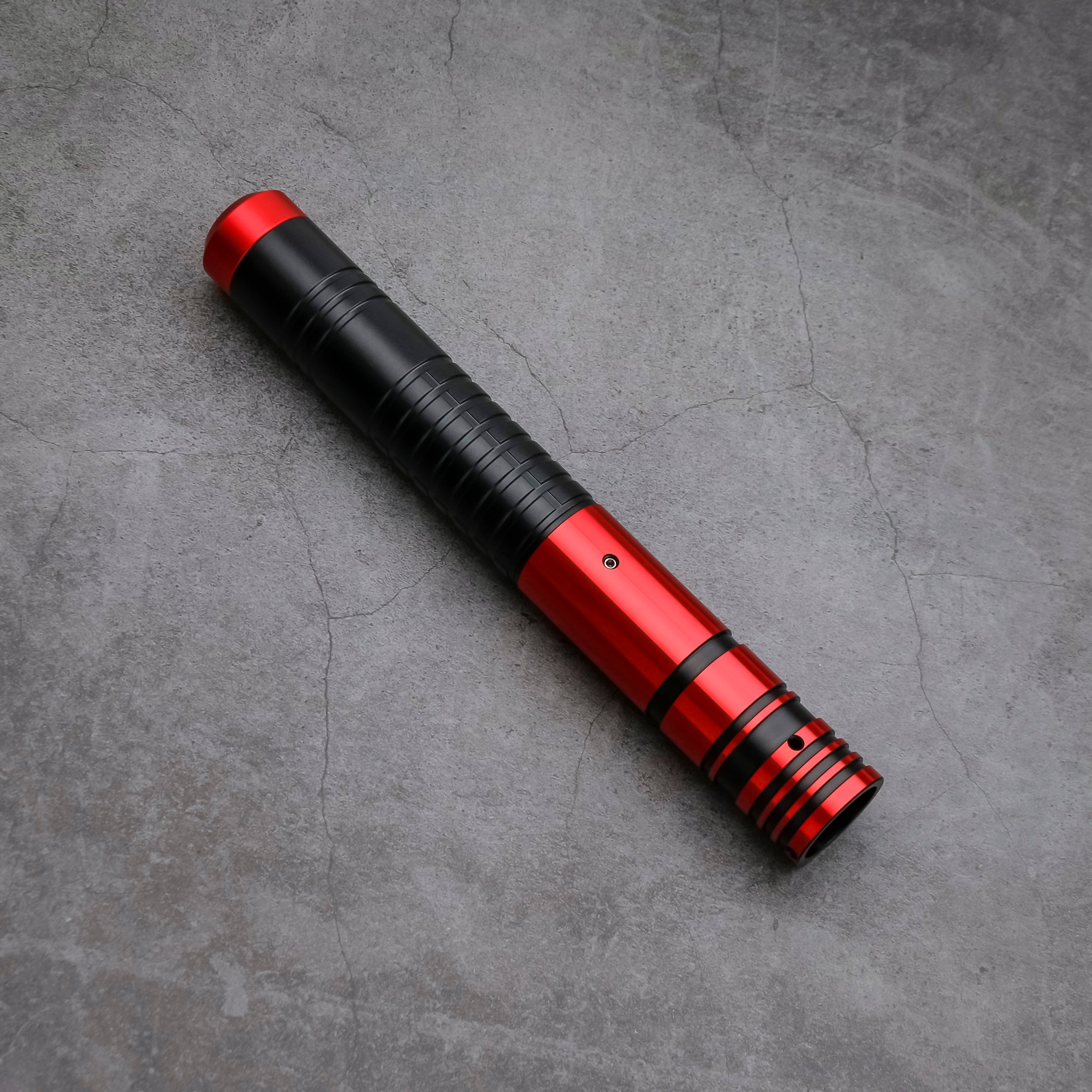Conqueror lightsaber
