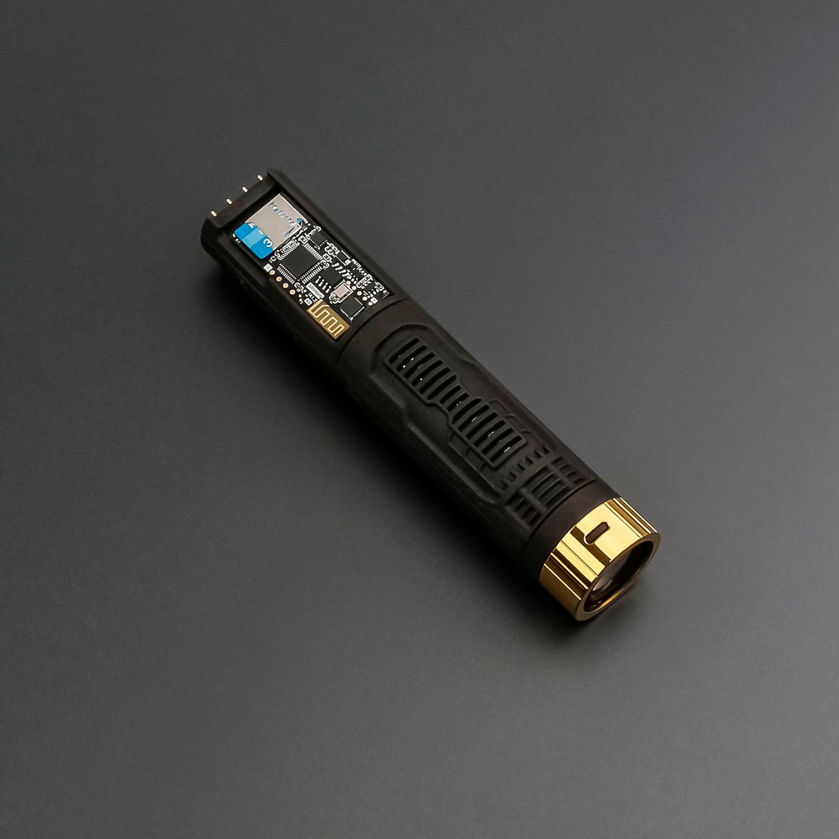 Lightsaber crystal core