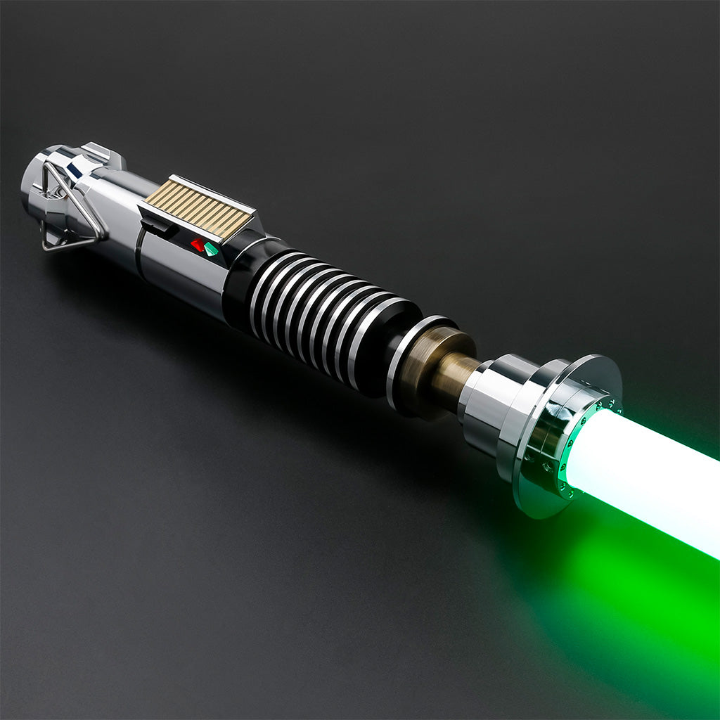 Luke EP6 green lightsaber 