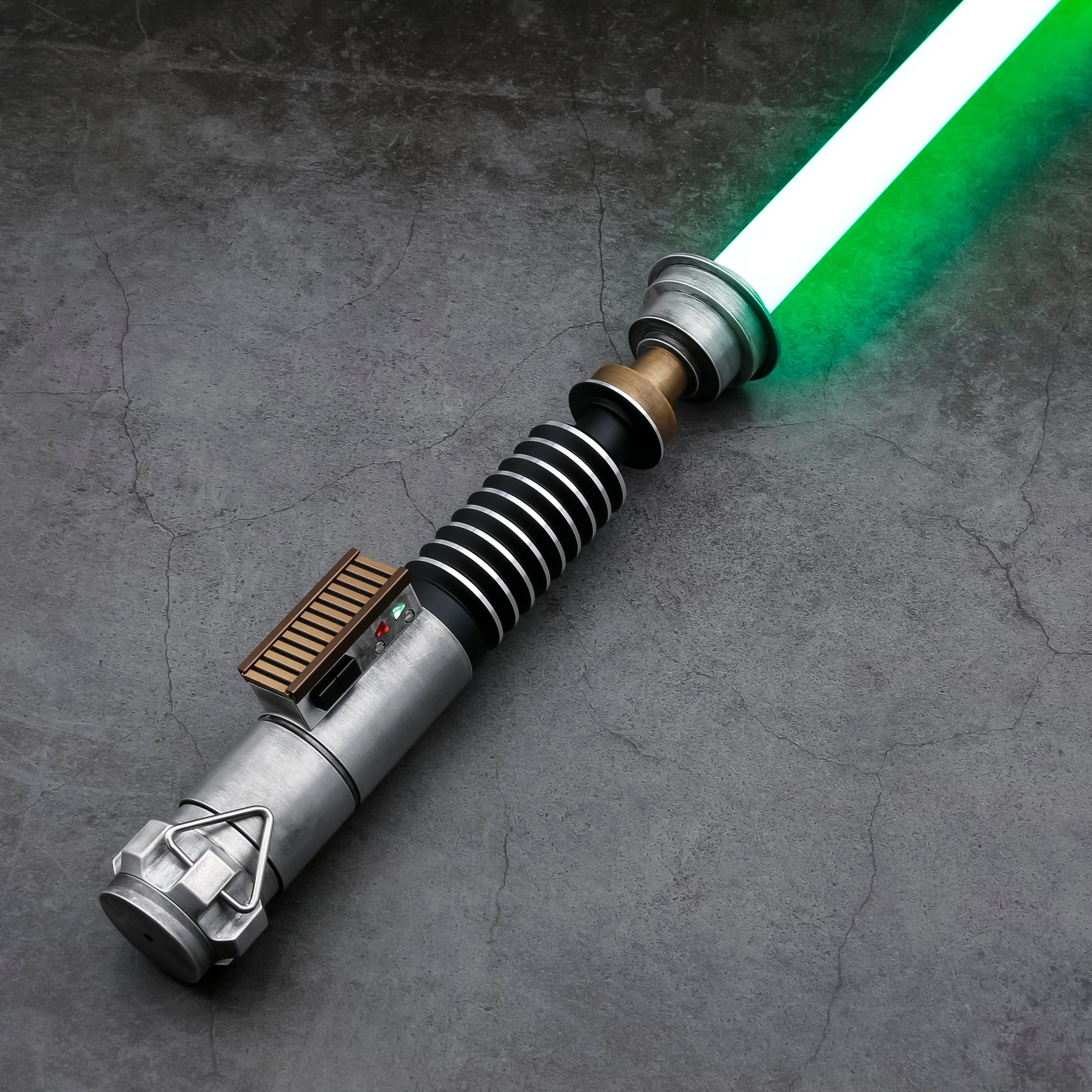 Luke weathered lightsaber