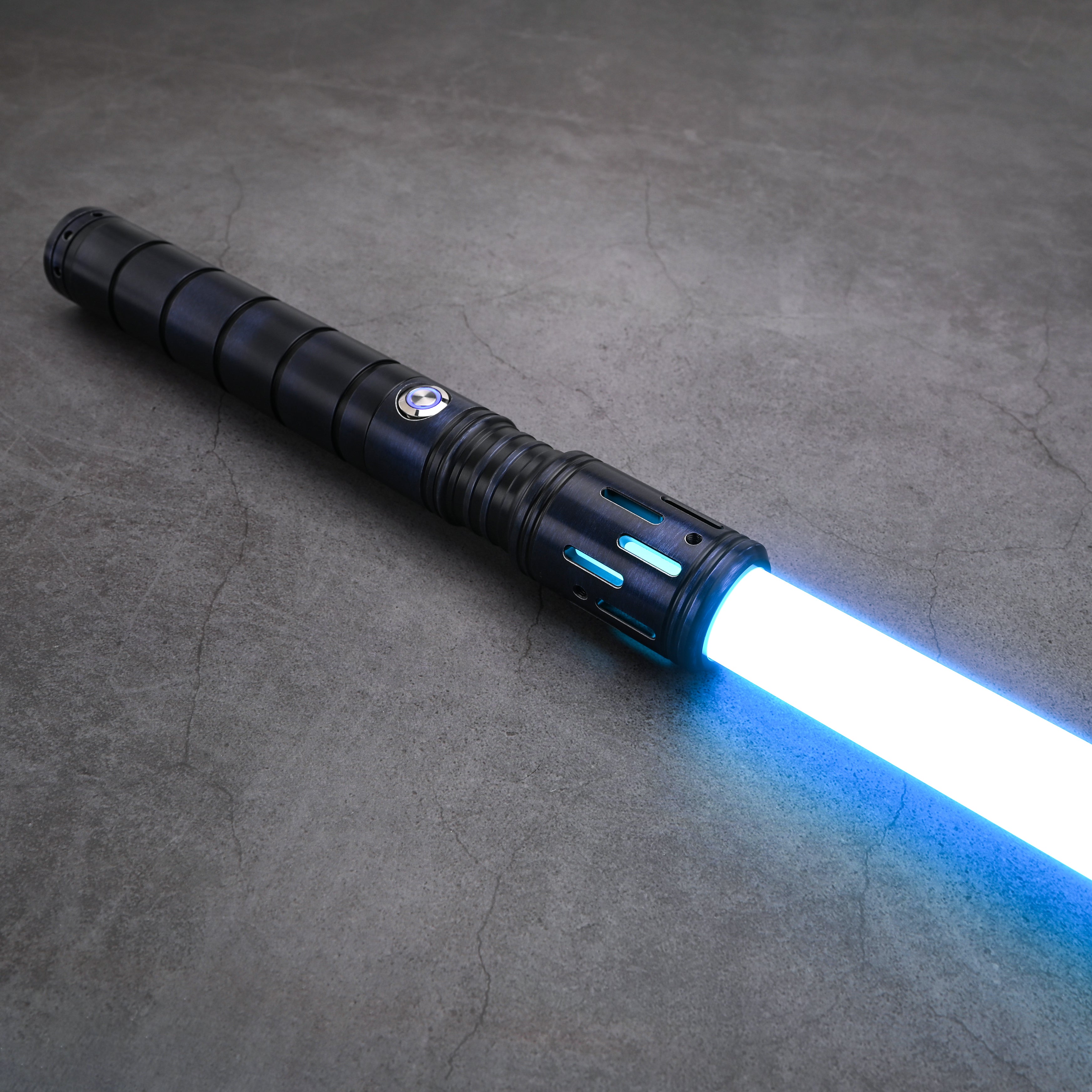 Nomad Edge saber