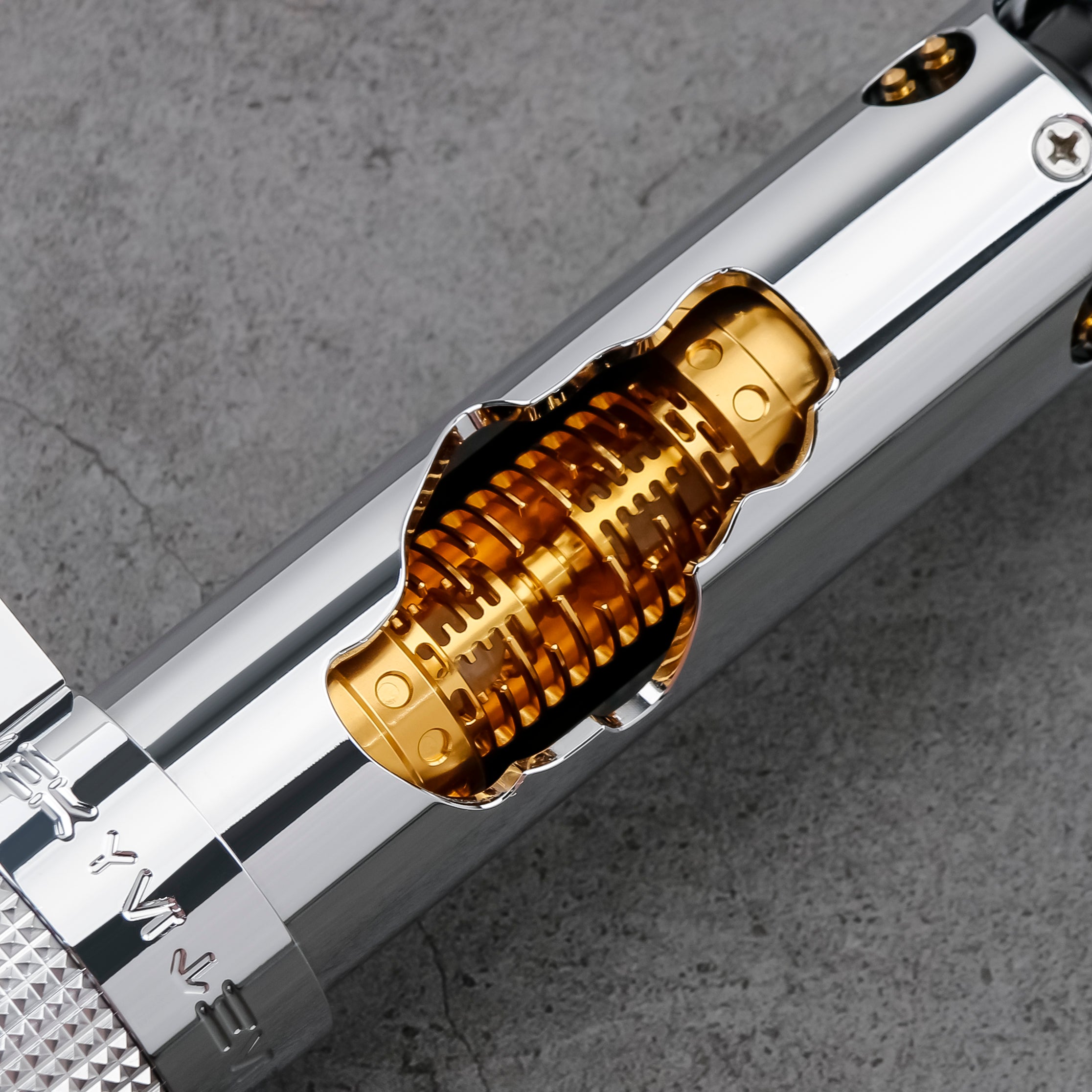 Anakin lightsaber exposed spinning crystal