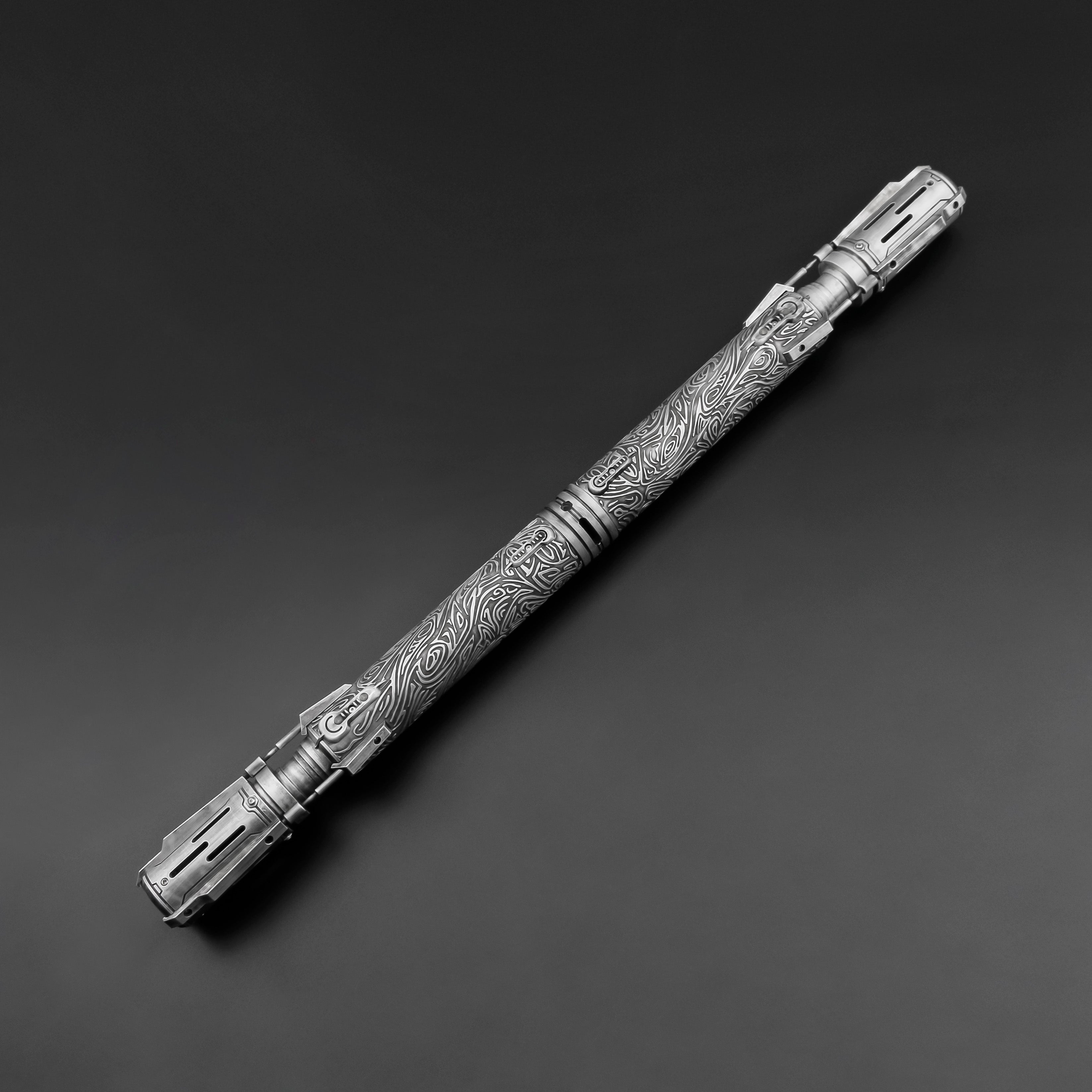 Satele Shan double-bladed lightsaber hilt
