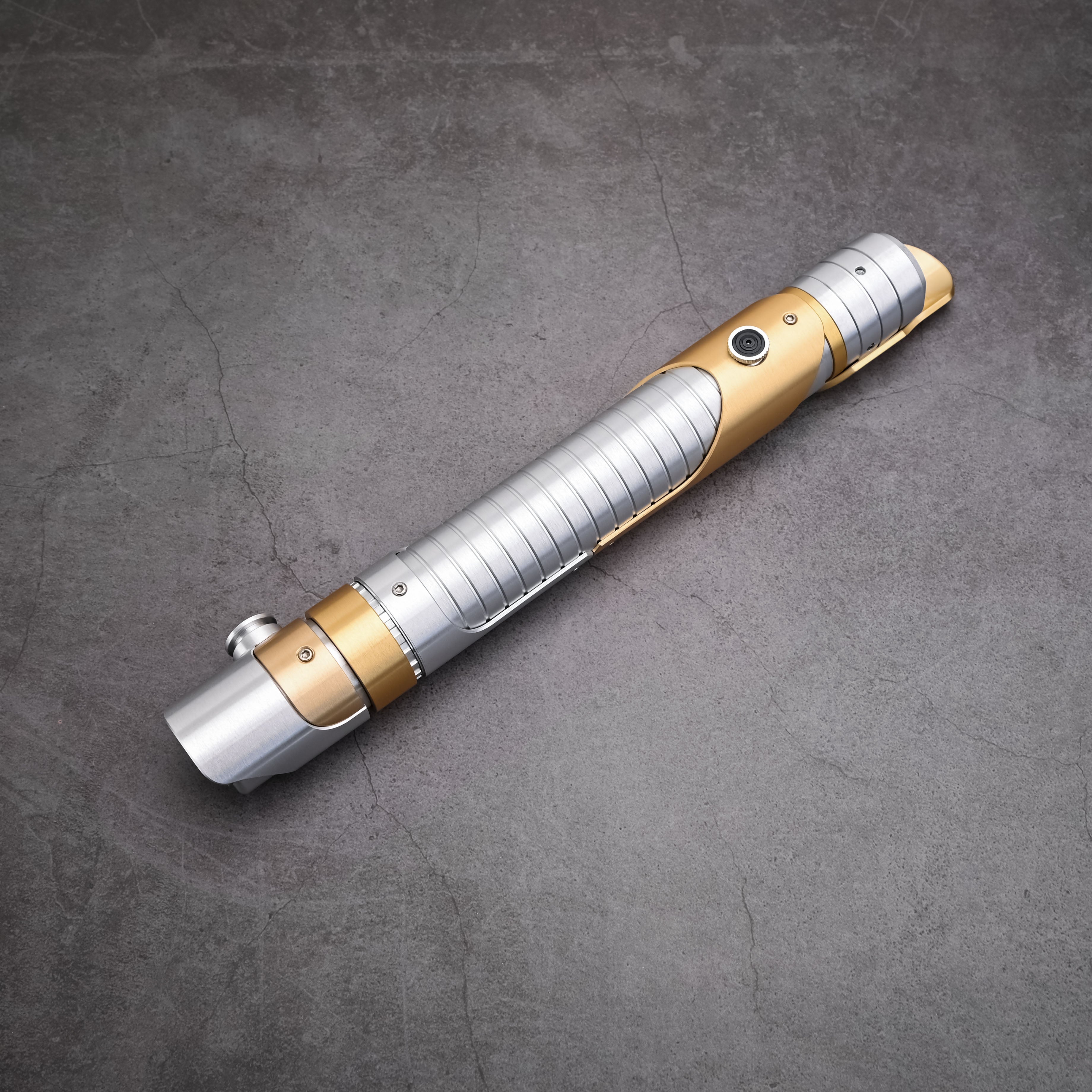 Skeleton Crew lightsaber hilt