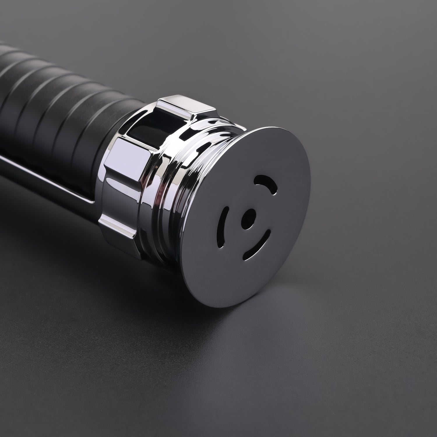 Kyle Katarn saber