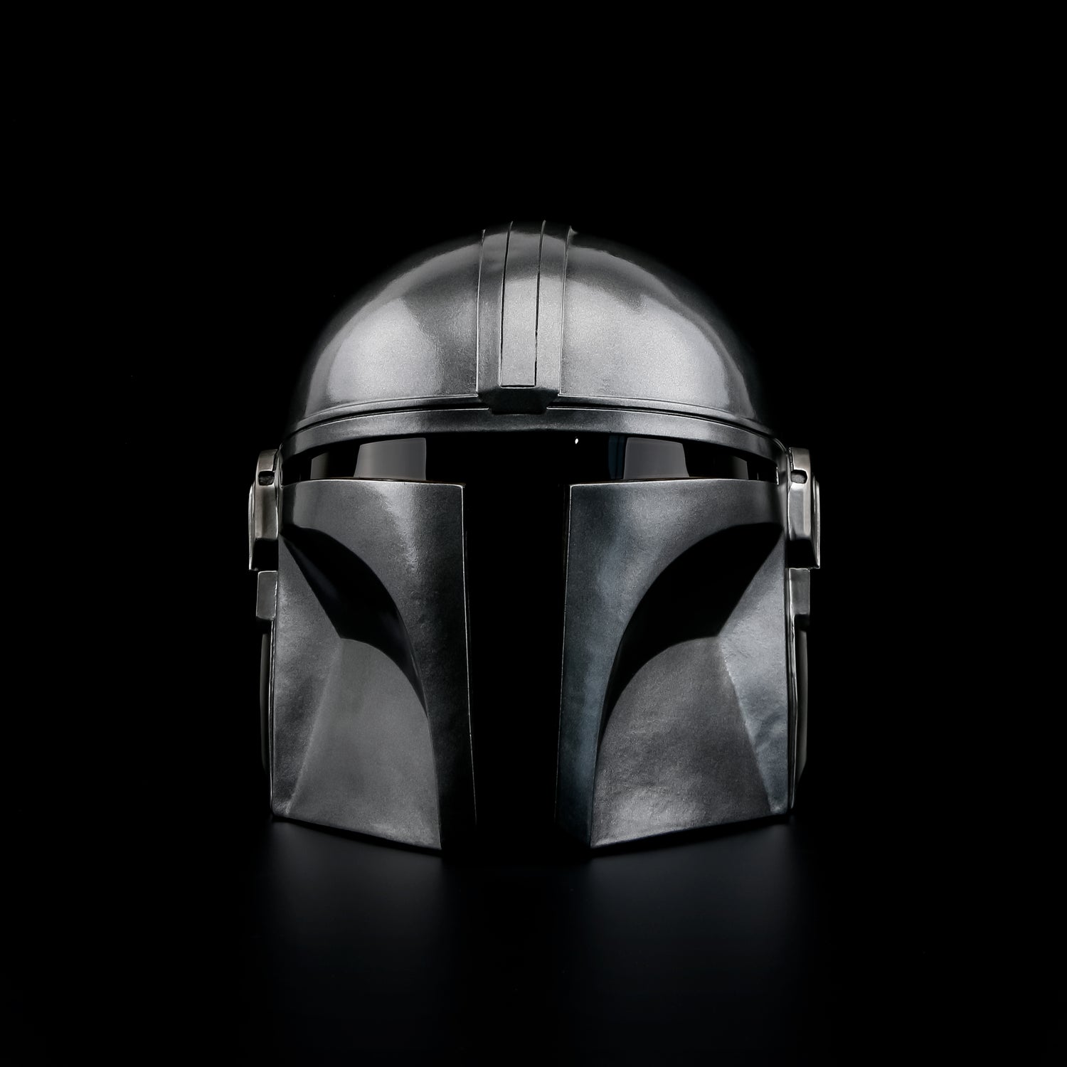 Mandalorian helmet front