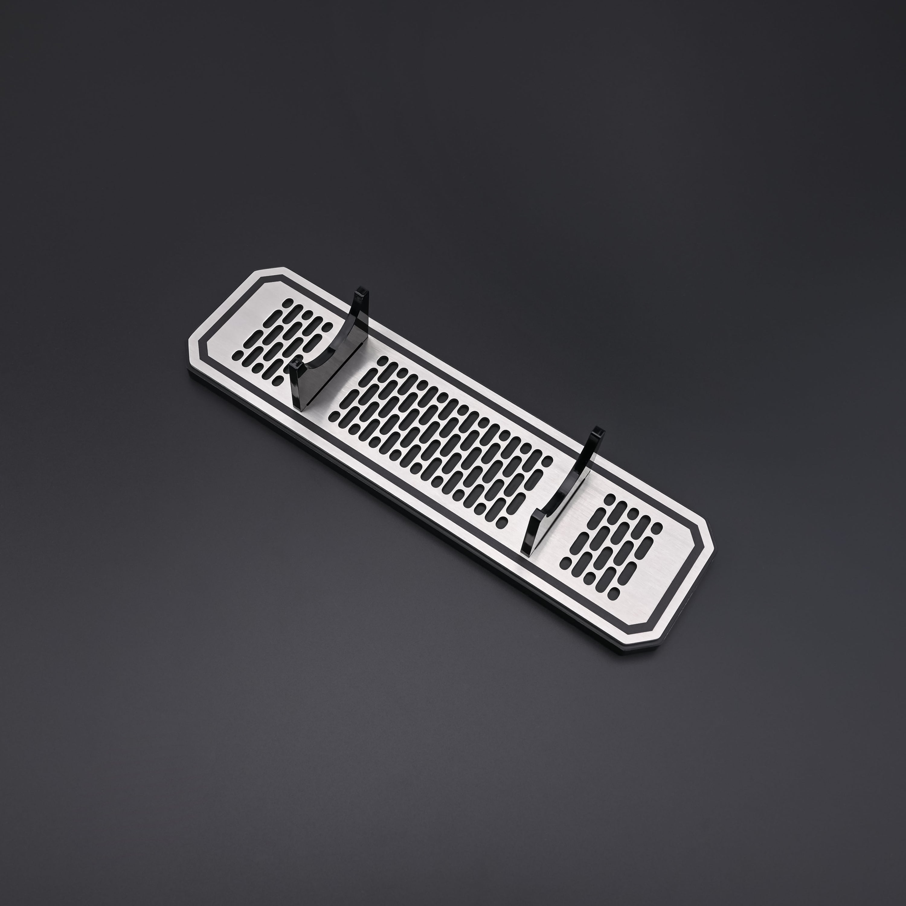 Metal display