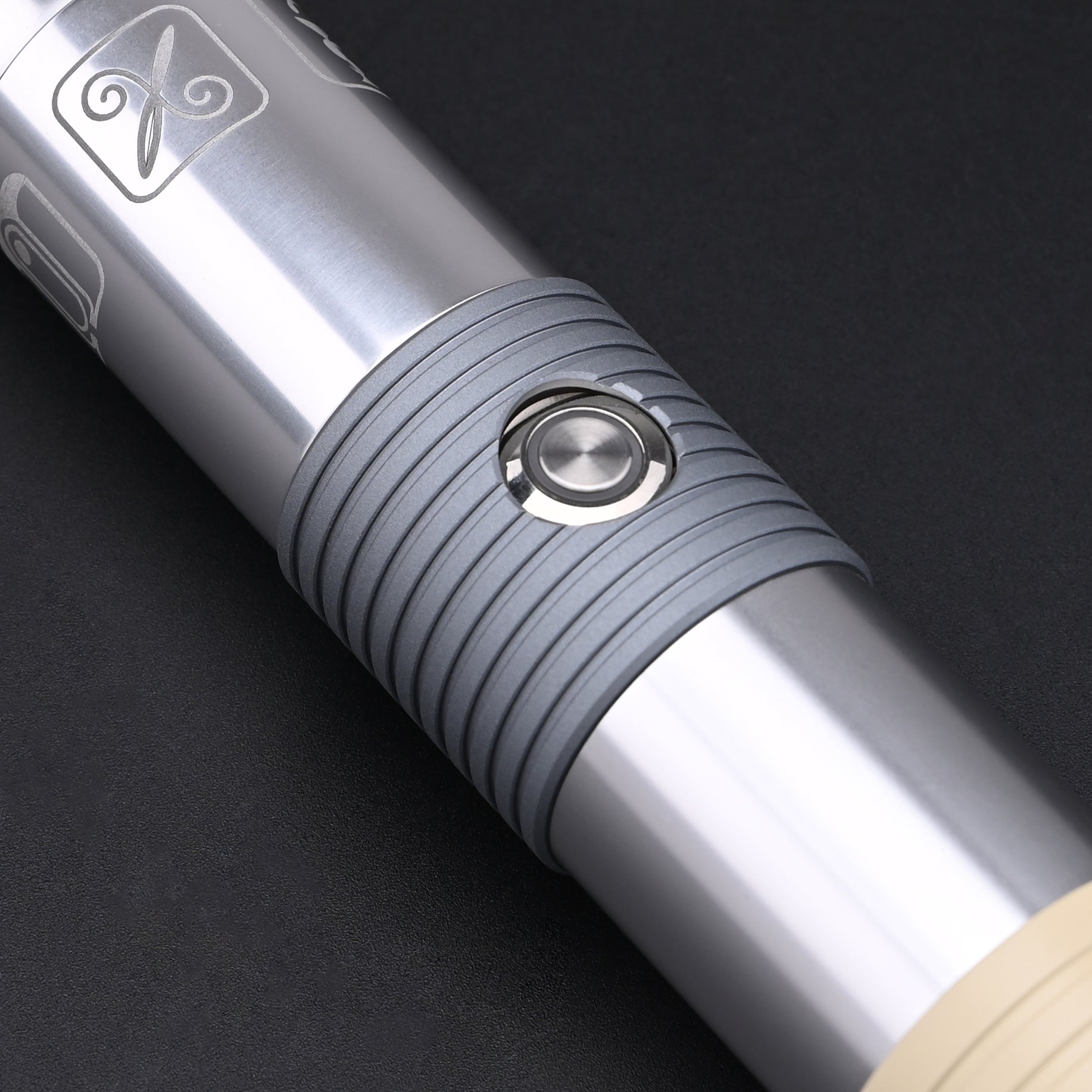 Nomad Edge saber