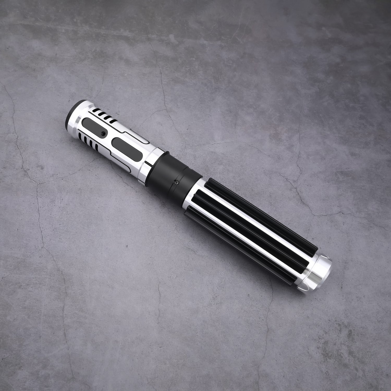 Reaver saber hilt