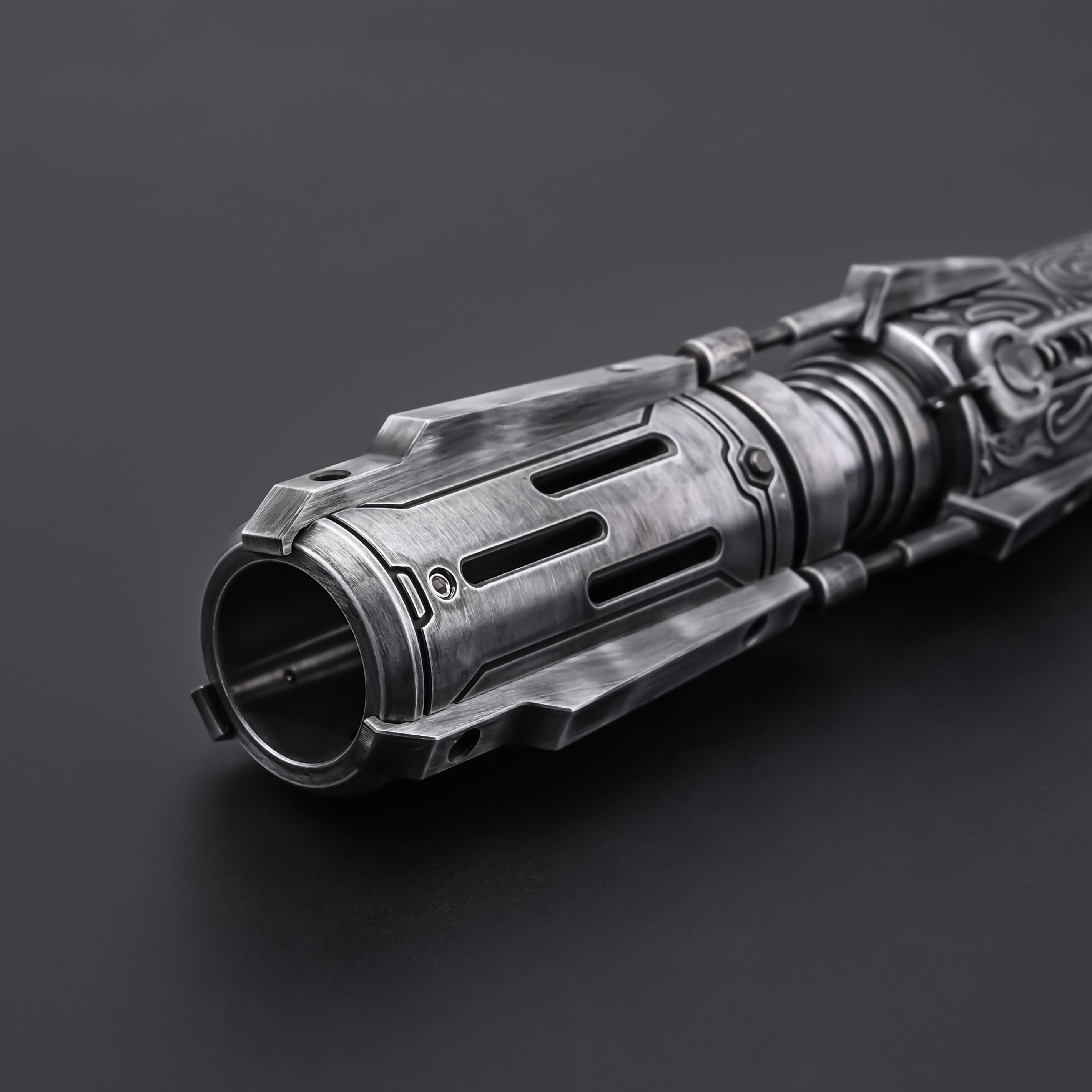 Satele Shan saber