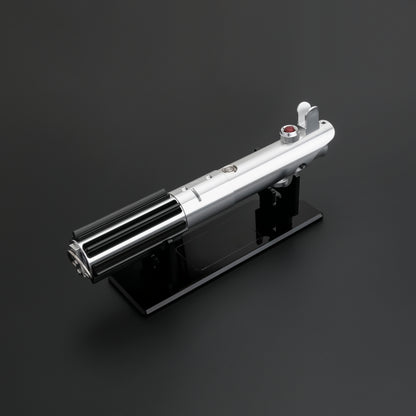 Skywalker SE lightsaber on thes display stand