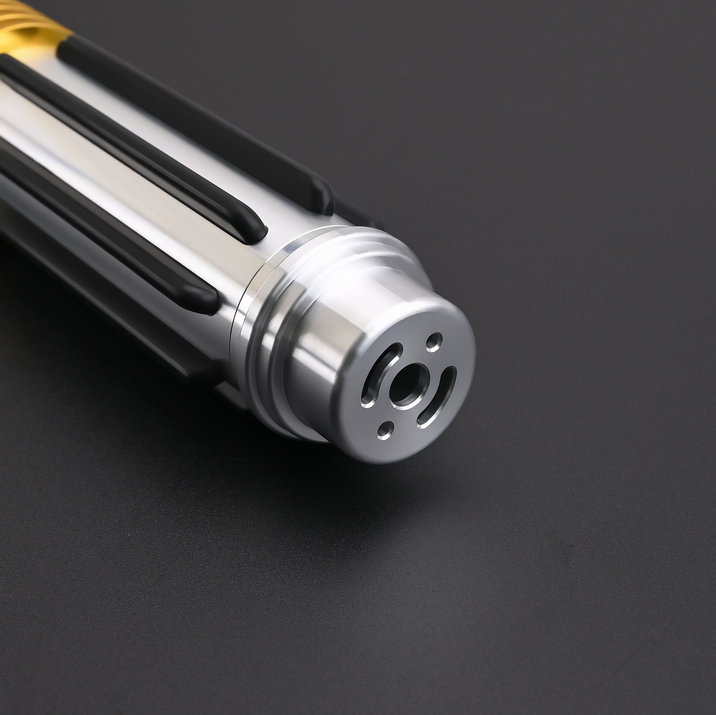 Windu SE lightsaber